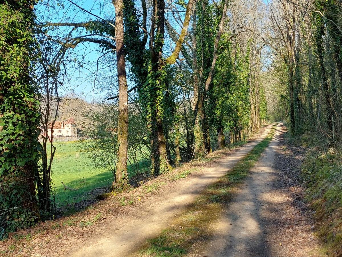 Ferme Des Petites Oreilles 4 Etoiles Montignac-Lascaux Luaran gambar